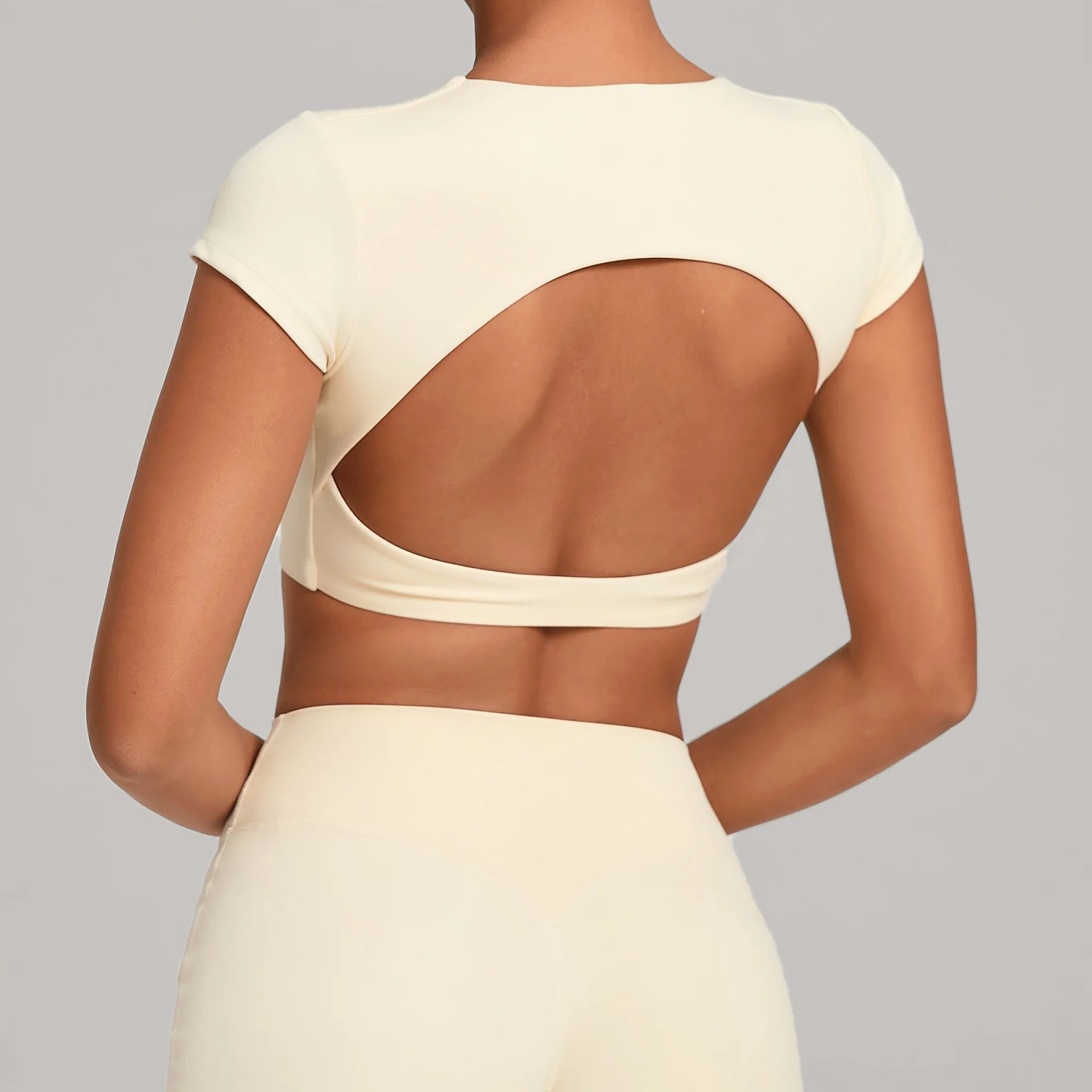 חולצה יוגה לנשים