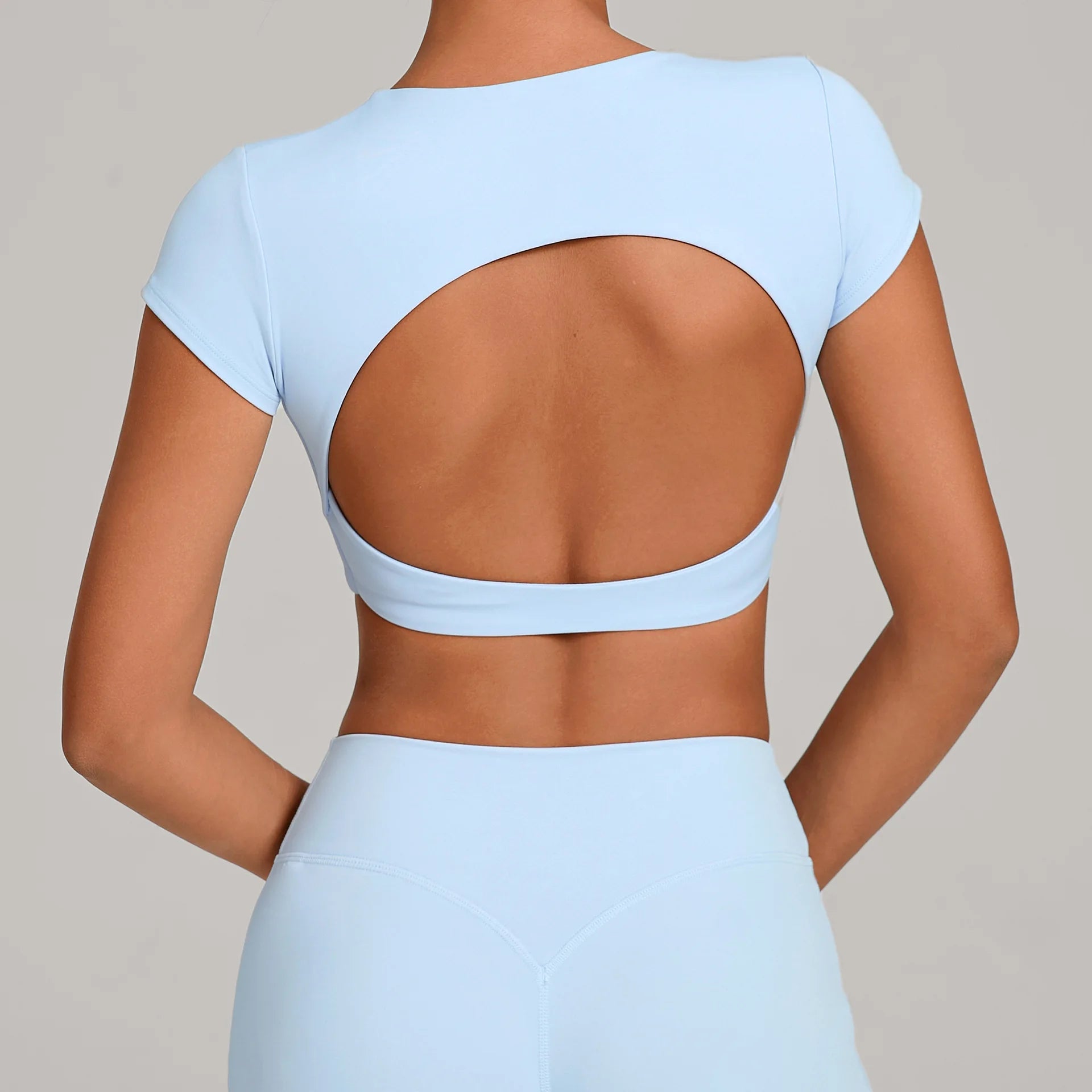 חולצה יוגה לנשים